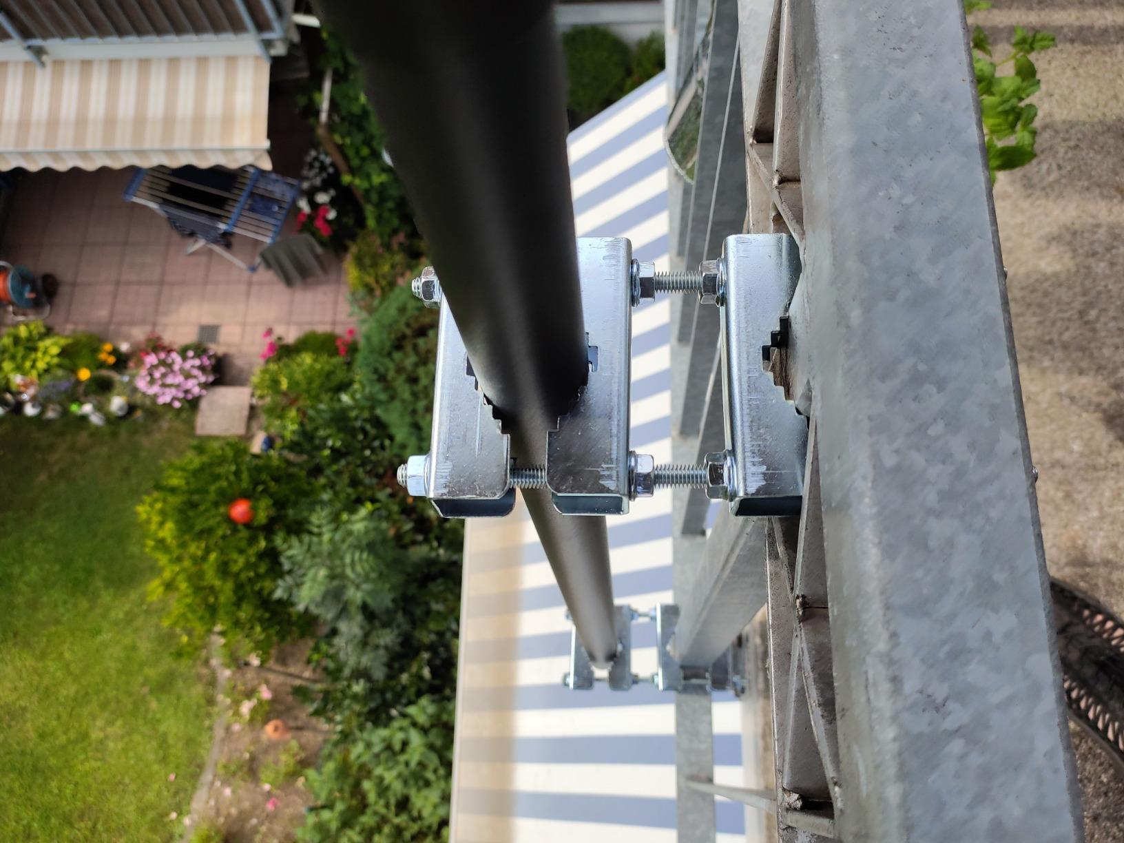 Endlich Ordnung auf dem Dachbodenmast